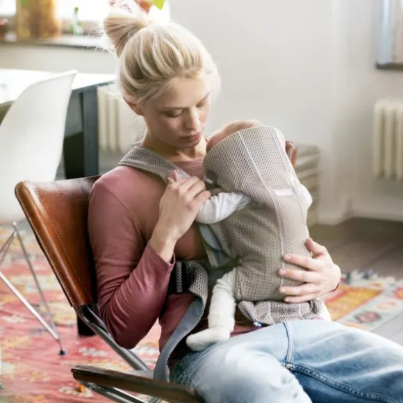 Baby Bjorn Mini 3D Mesh Greige