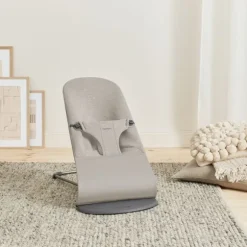 BabyBjörn Wipstoeltje Bliss – 3D Jersey – Zandgrijs