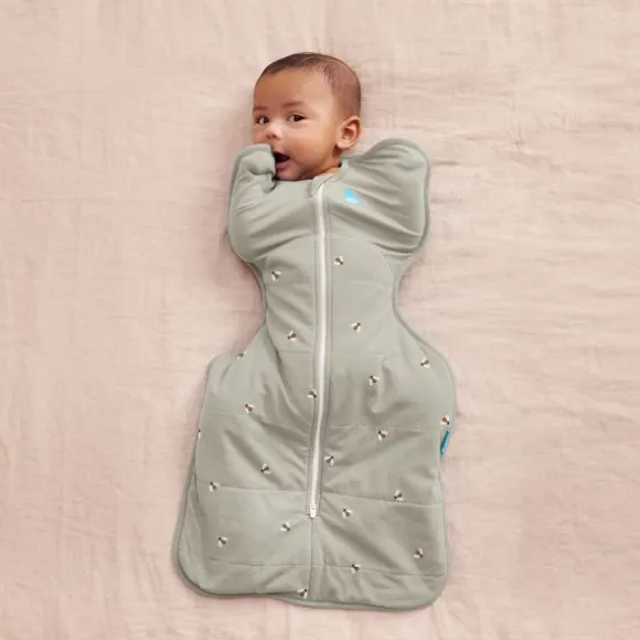 Love To Dream SwaddleUp™ 2.5 TOG - Fase 1 - Maat M - Olive Bees
