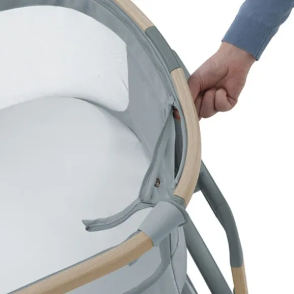 Maxi-Cosi Co-Sleeper Iora Air Beyond Green