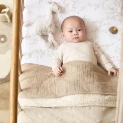 Meyco Baby Ledikantdeken Teddy Knots Soft Sand 100 x 150 cm