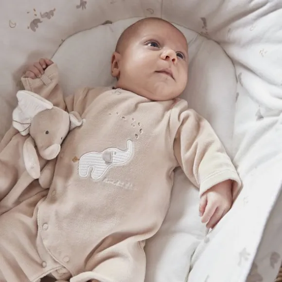 Noukie's B&M Pyjama – Maat 44 – Fluweel – Beige Bali