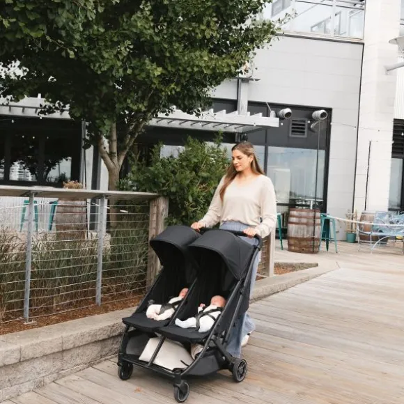 Uppababy MINU Duo Buggy - Greyson Carbon Frame Met Bruin Leer